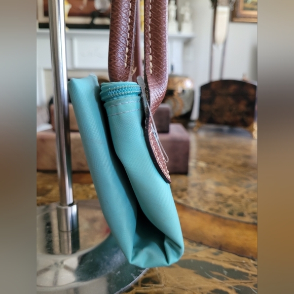 Longchamp Green Foldable Nylon Tote - Picture 3 of 12